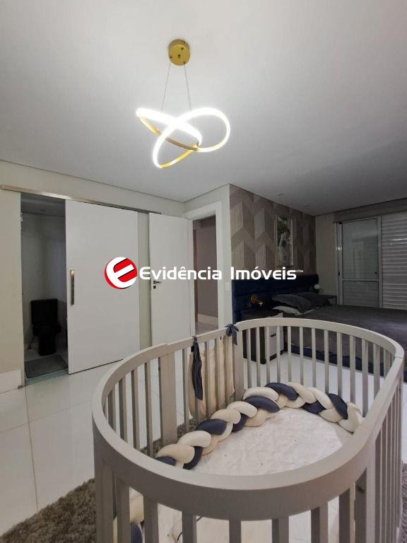 Cobertura à venda no Centro: 