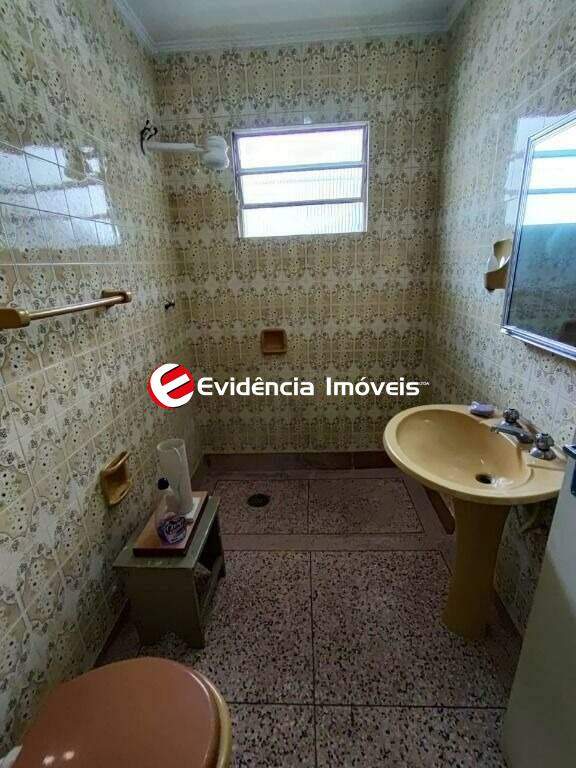 Sobrado para aluguel no Pinheirinho: 