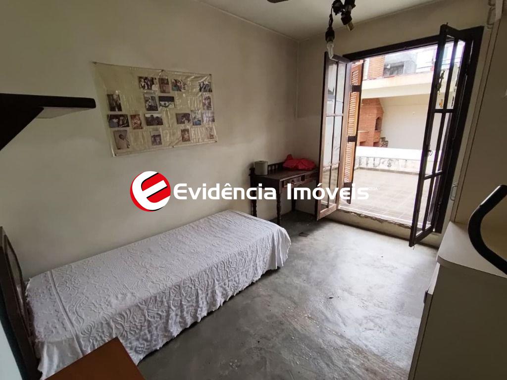 Sobrado à venda no Jardim Bom Pastor: 