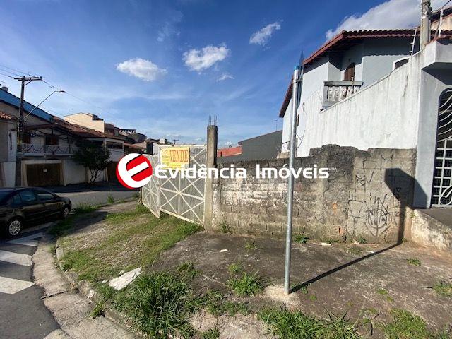 Terreno à venda no Jardim Las Vegas: 