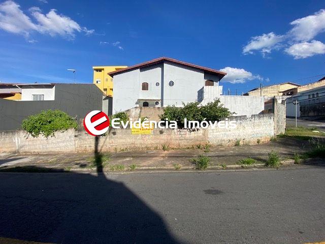 Terreno à venda no Jardim Las Vegas: 