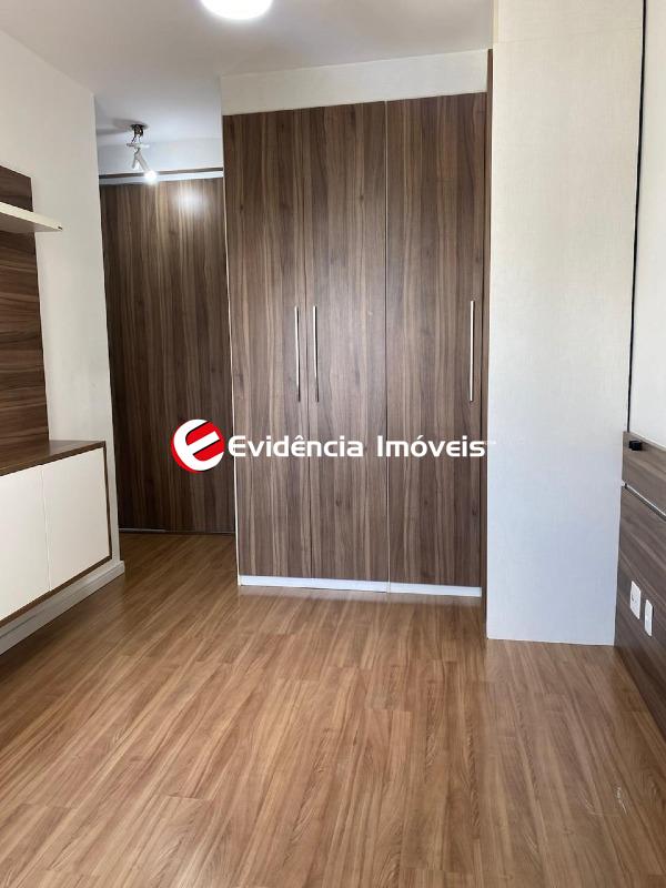 Apartamento à venda no Baeta Neves: 