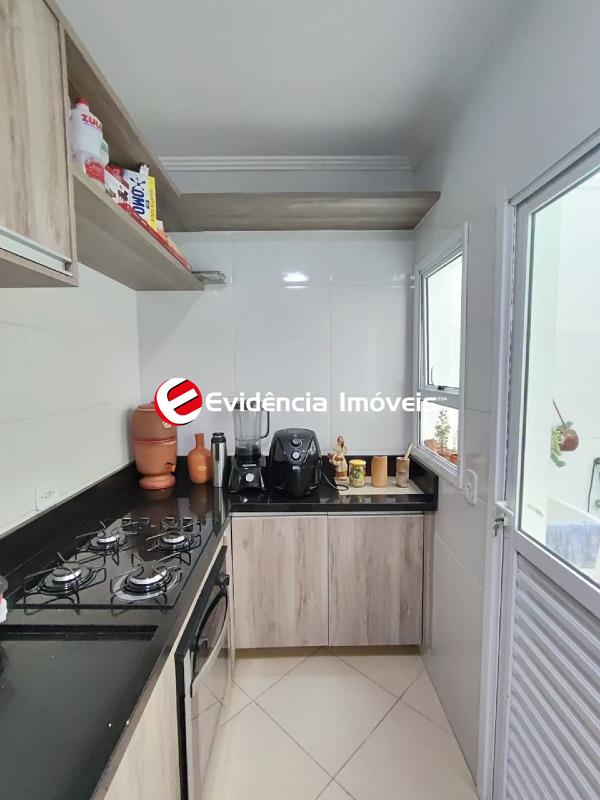 Apartamento à venda no Vila Scarpelli: 