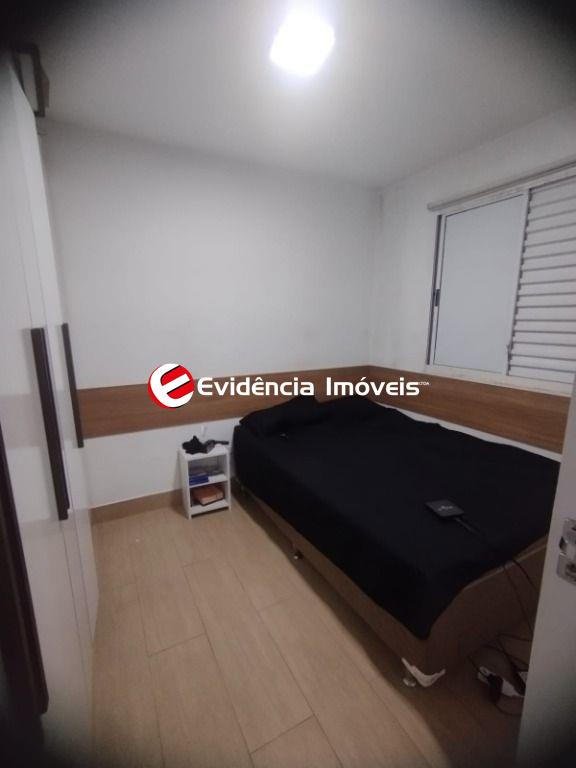 Apartamento à venda no Jardim Paranavaí: 