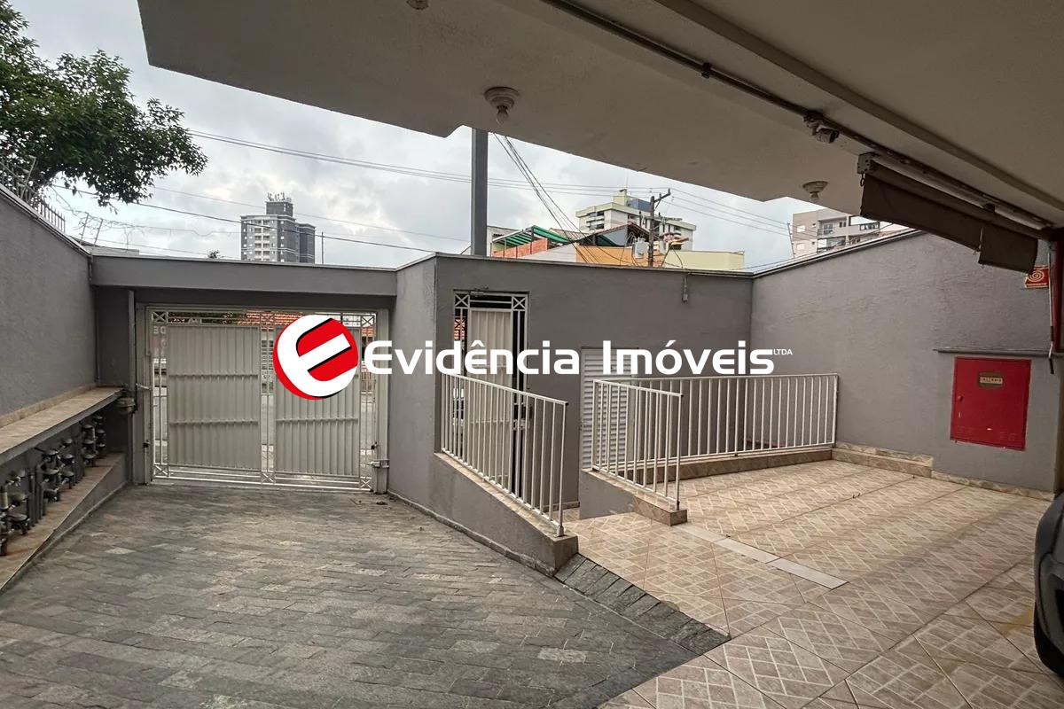 Cobertura à venda no Parque das Nações: 