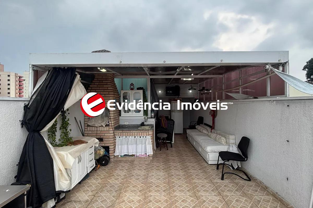 Cobertura à venda no Parque das Nações: 