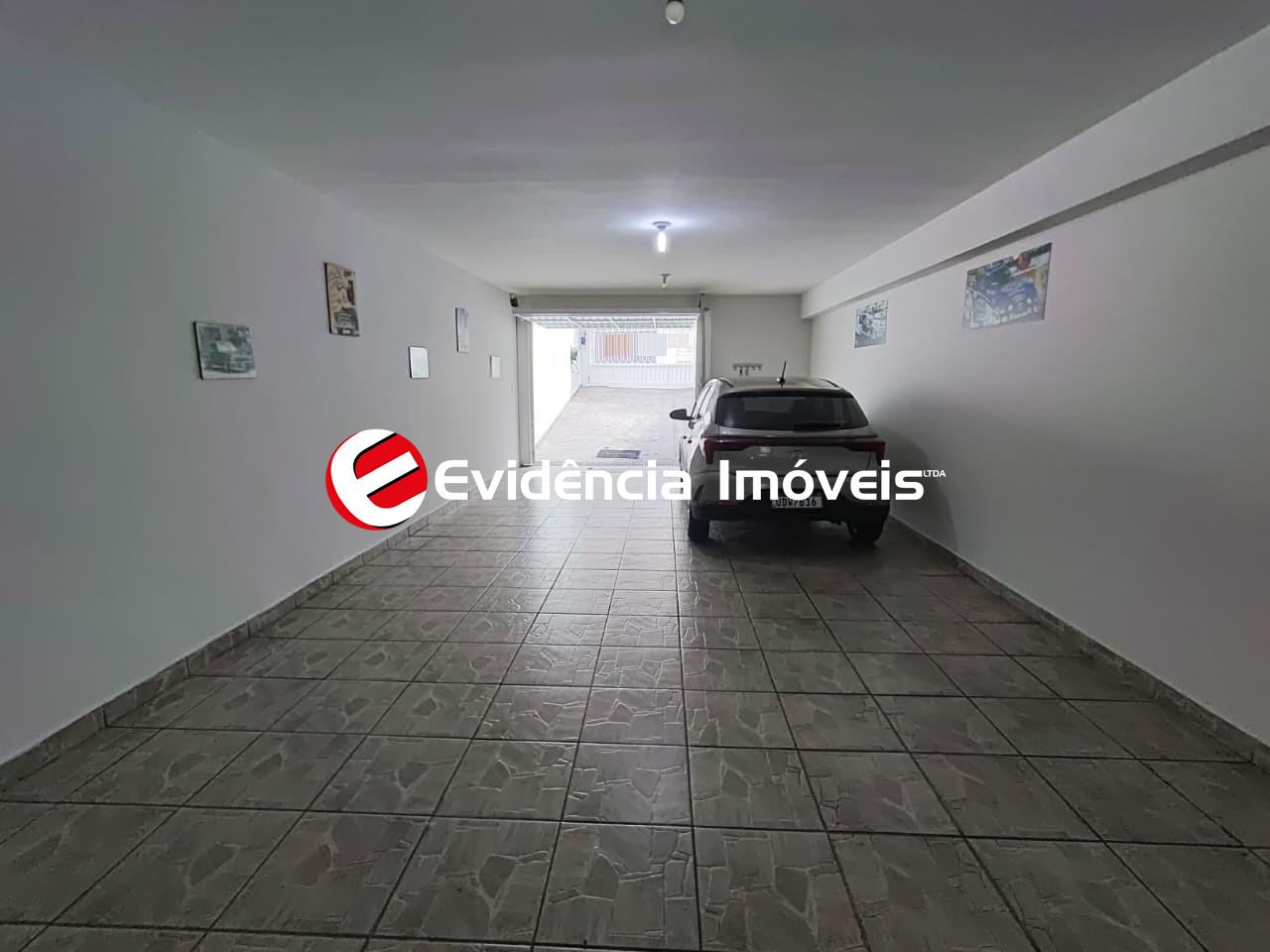 Sobrado à venda no Vila Scarpelli: 