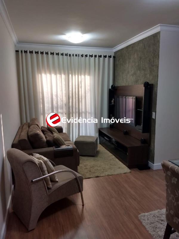 Apartamento à venda no Baeta Neves: 