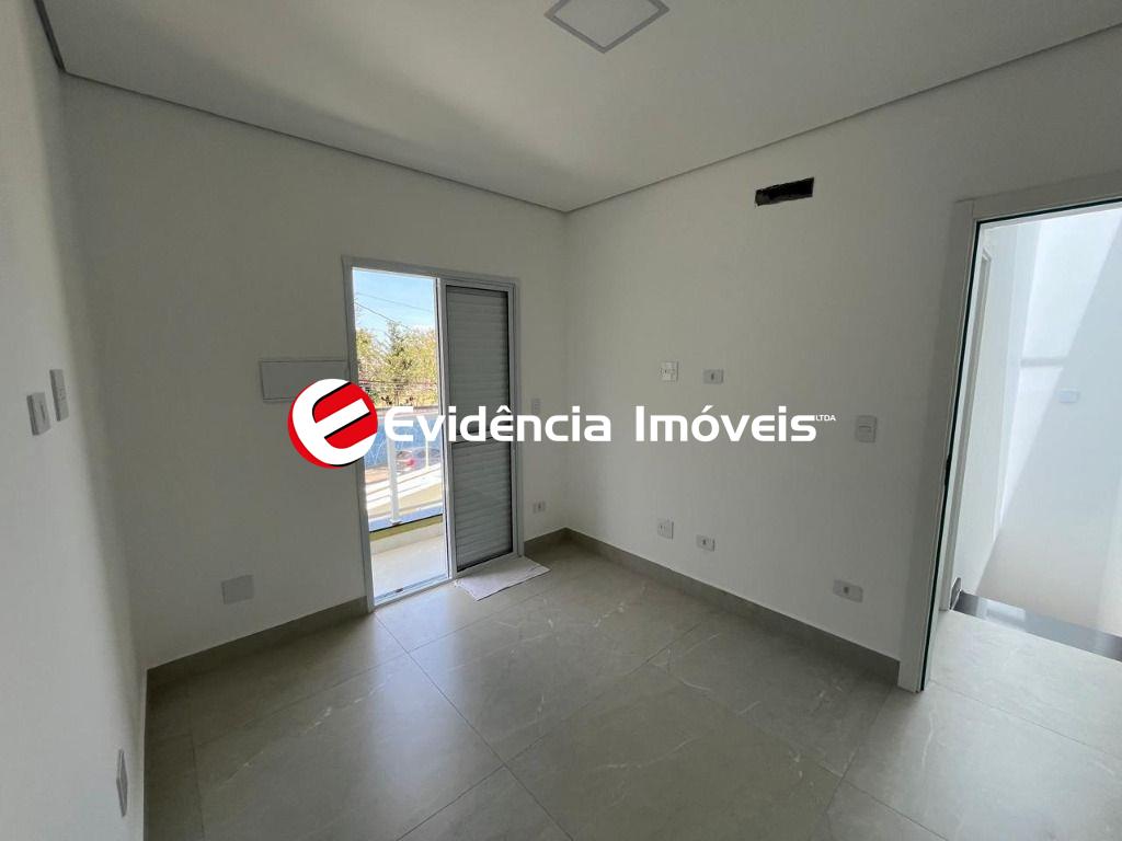 Sobrado à venda no Parque Jaçatuba: 