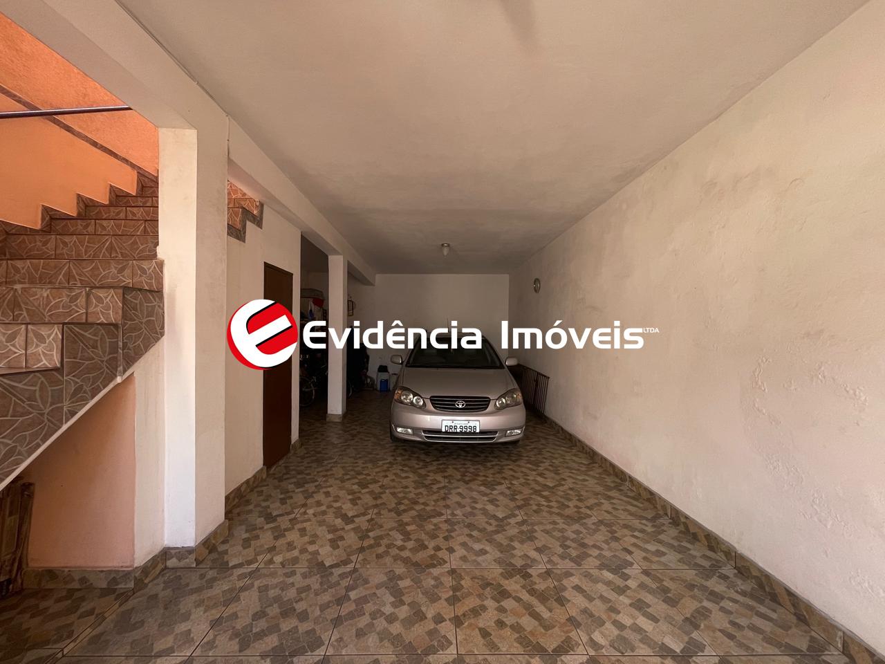 Sobrado à venda no Jardim Ipanema: 