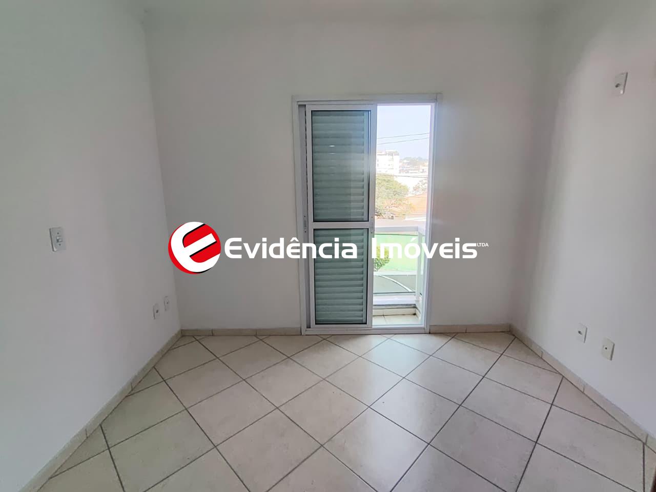 Sobrado à venda no Vila Linda: 