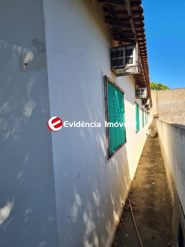 Terreno à venda no Centro: 