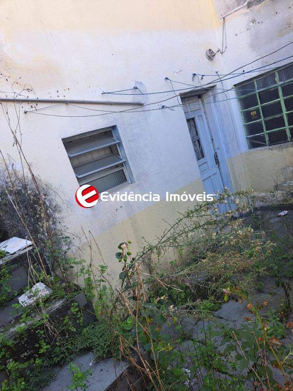 Terreno à venda no Jardim do Estádio: 