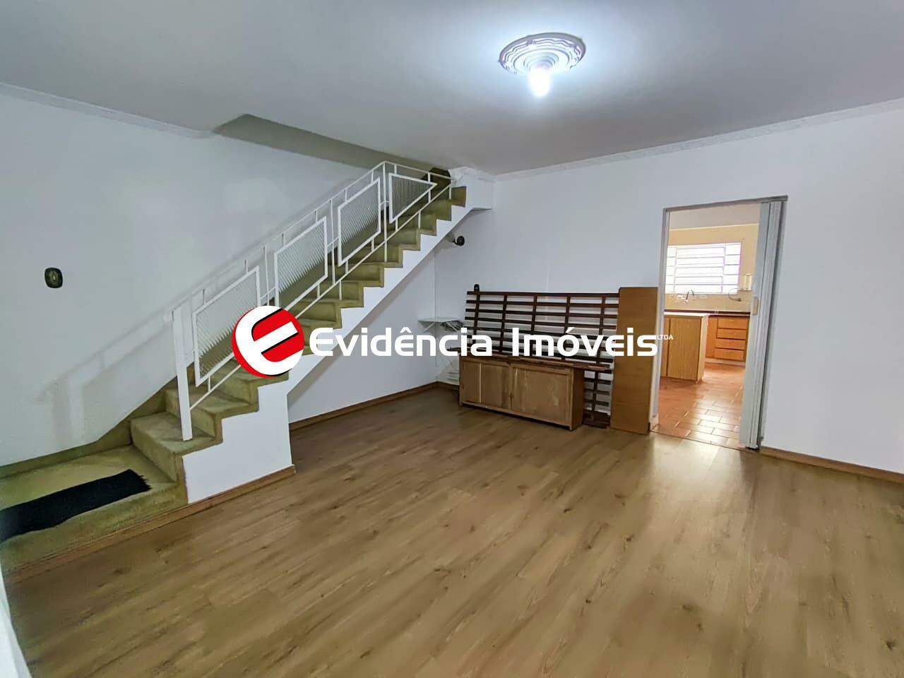 Sobrado para aluguel no Vila Alzira: 