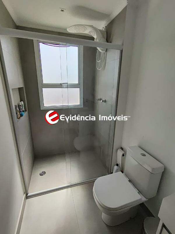 Apartamento à venda no Vila Scarpelli: 