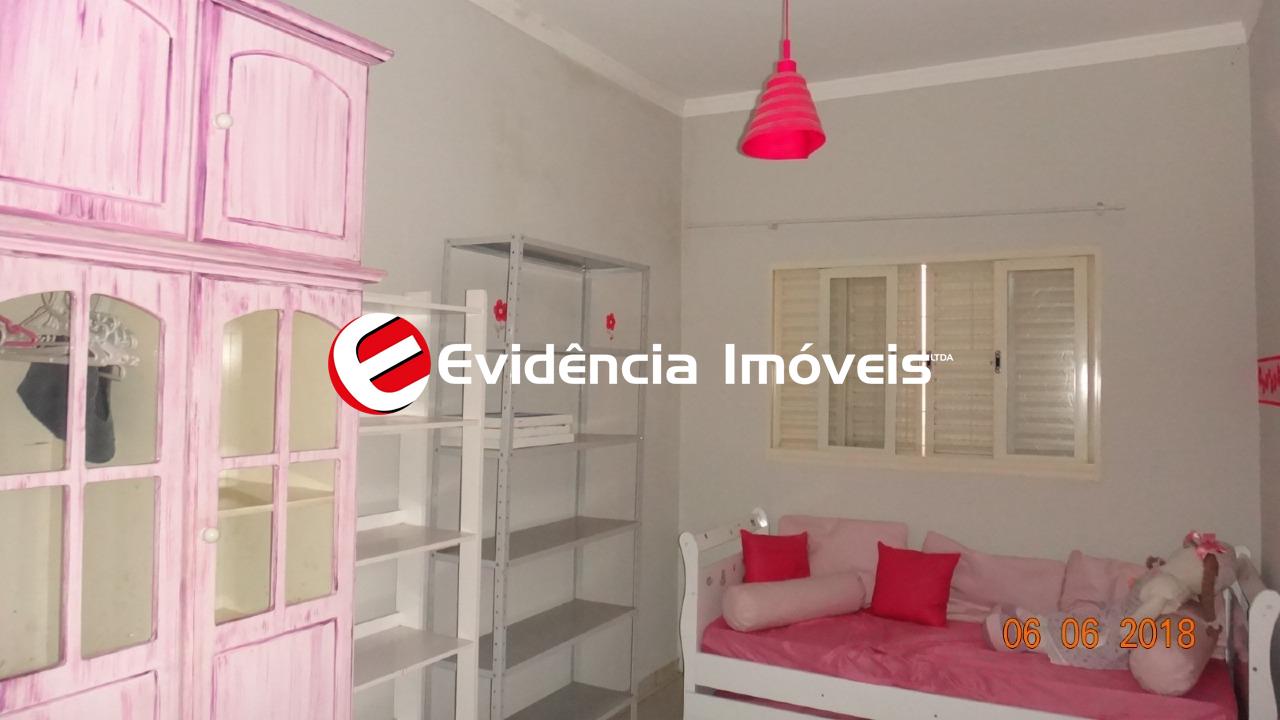 Casa à venda no Residencial Monte Sião: 