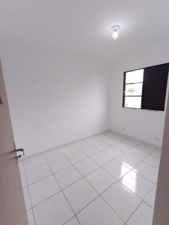 Apartamento para aluguel no Vila Scarpelli: 