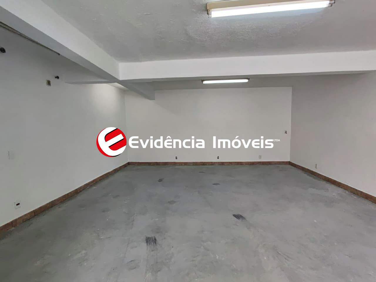 Salão para aluguel no Parque Terra Nova II: 