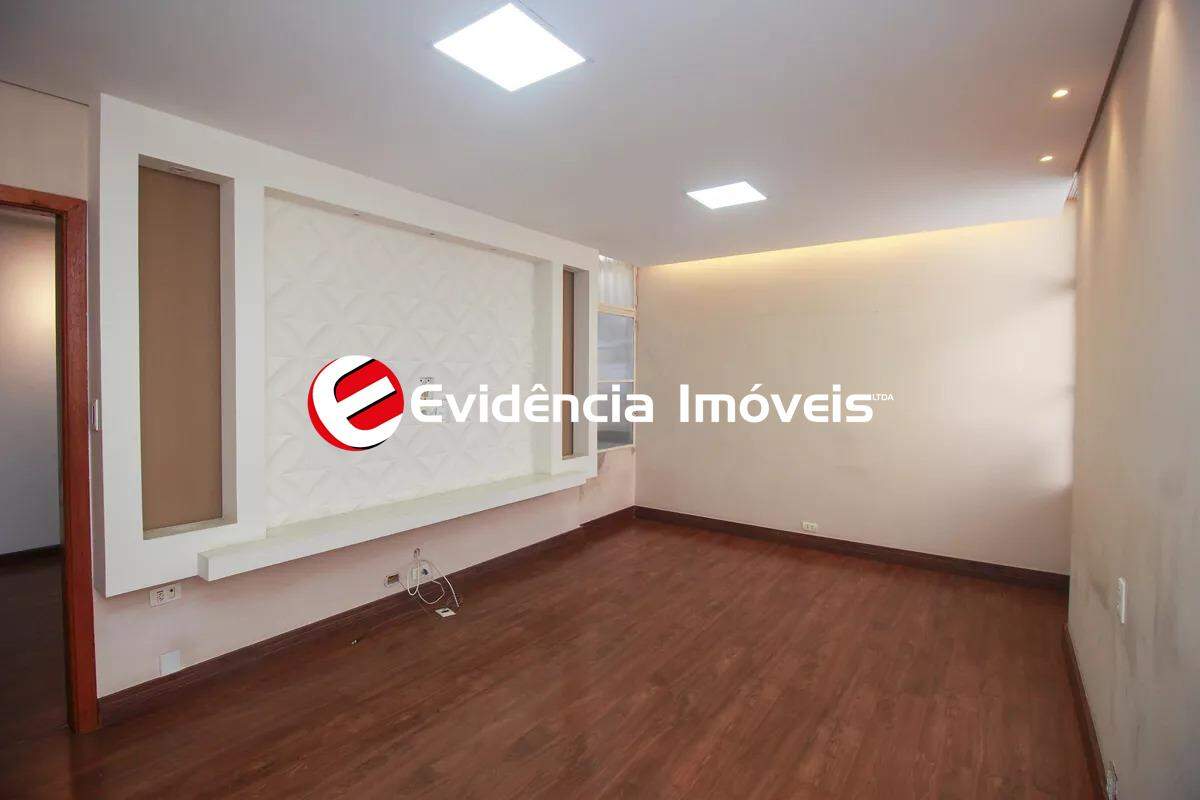 Casa para aluguel no Vila Apiaí: sala de estar