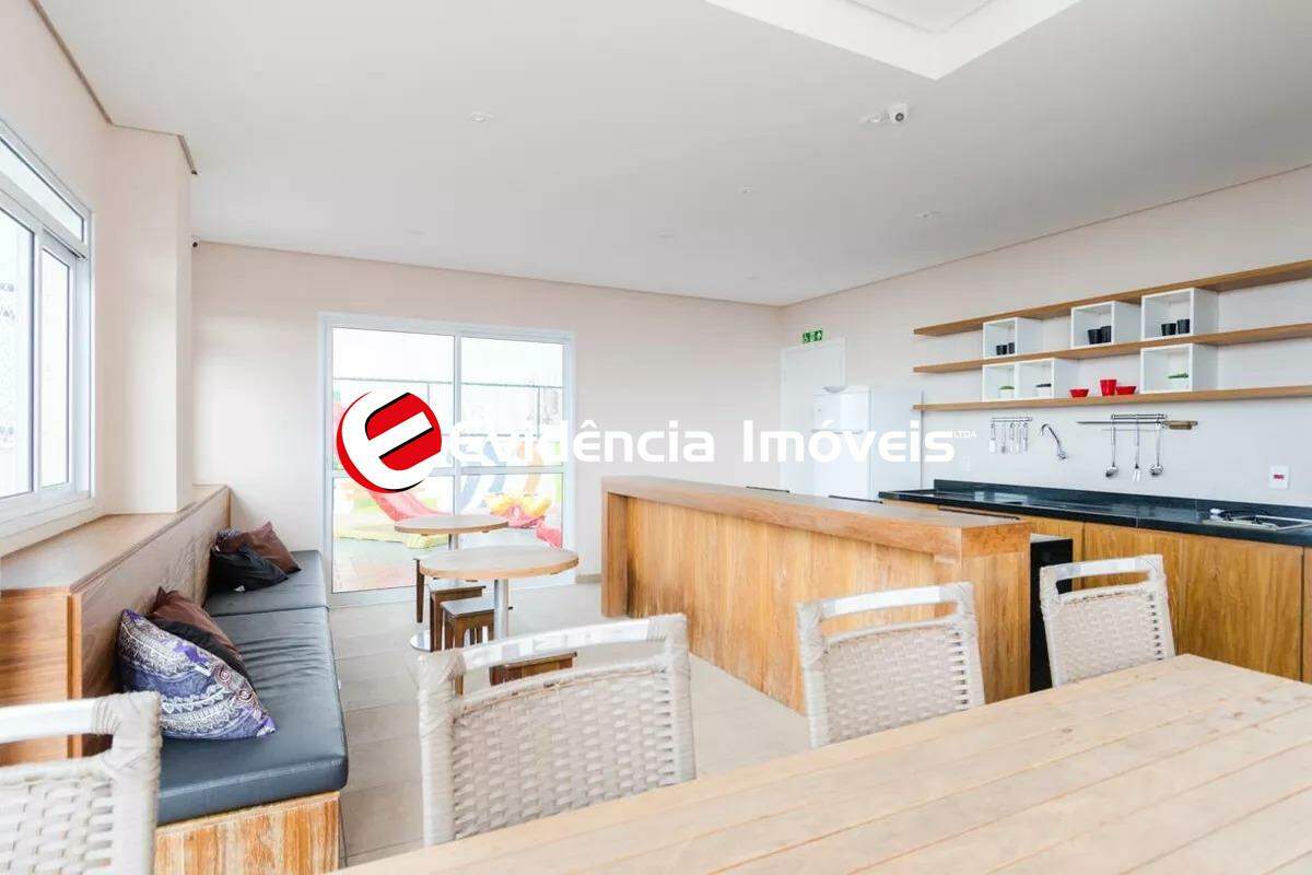 Apartamento para aluguel no Baeta Neves: área comum
