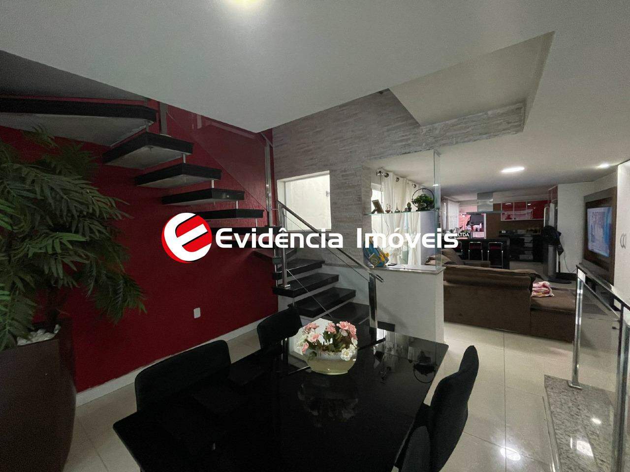 Sobrado à venda no Vila Floresta: 