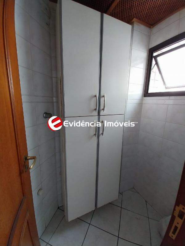 Apartamento à venda no Vila Scarpelli: 