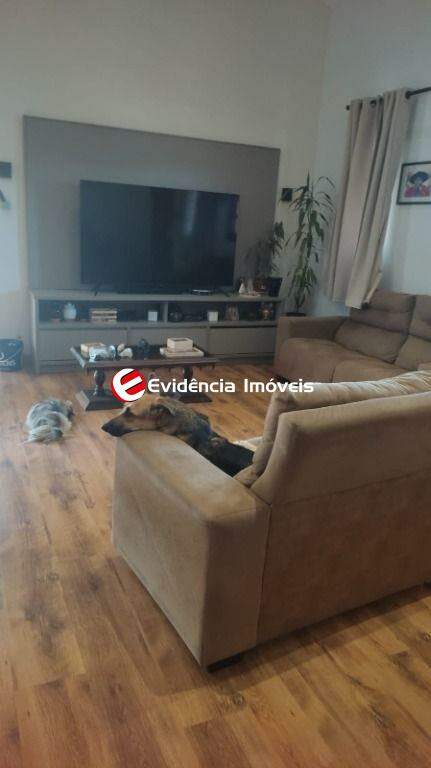 Casa à venda no Recanto Maravilha III: 