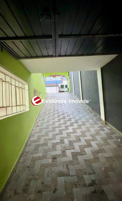Sobrado à venda no Vila Vitória: 