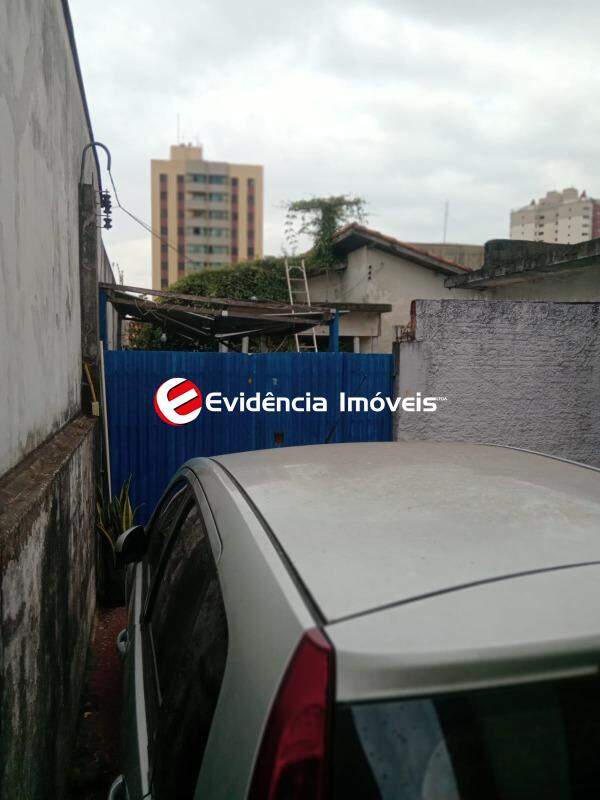 Sobrado à venda no Baeta Neves: 