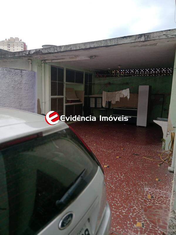 Sobrado à venda no Baeta Neves: 