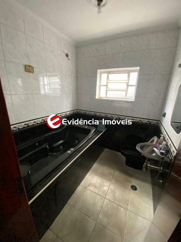 Sobrado para aluguel no Vila Scarpelli: 