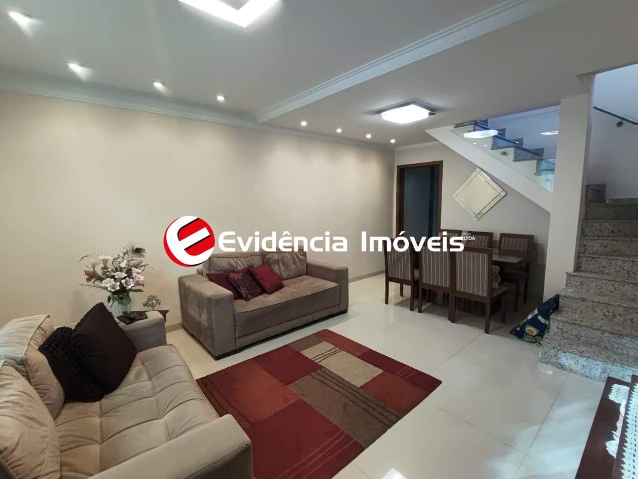 Sobrado à venda no Vila Scarpelli: sala de estar