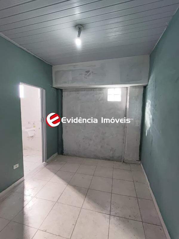 Casa para aluguel no Vila Alice: suíte