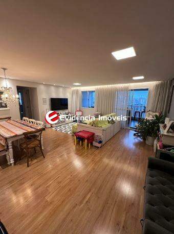 Apartamento à venda no Vila Valparaíso: 