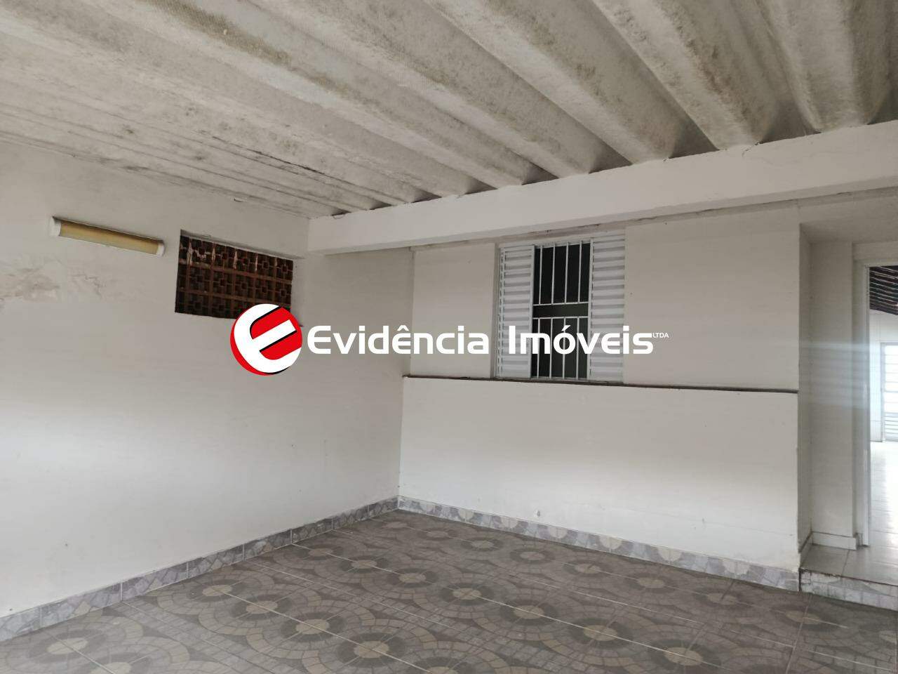 Casa à venda no Jardim Stella: 