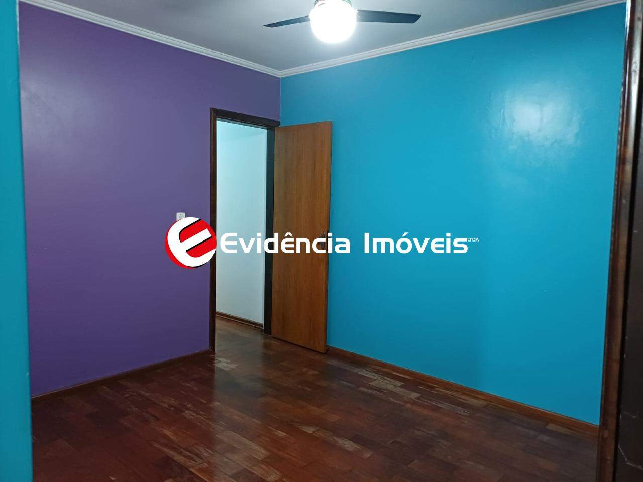 Casa à venda no Jardim Stella: 
