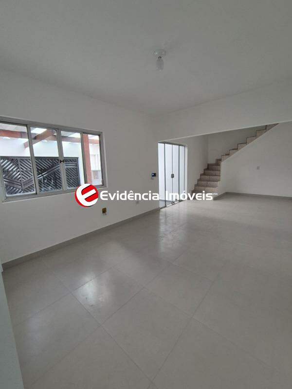 Sobrado para aluguel no Vila Luzita: 