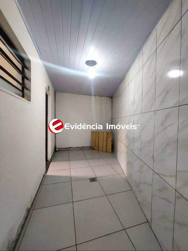 Casa para aluguel no Santa Terezinha: 