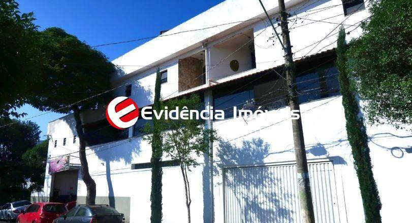 Prédio à venda no Vila Metalúrgica: 