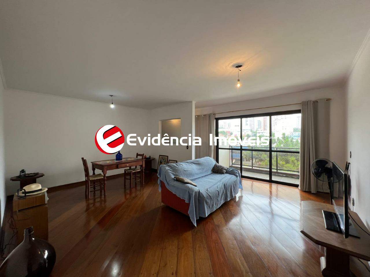Apartamento à venda no Vila Alzira: 