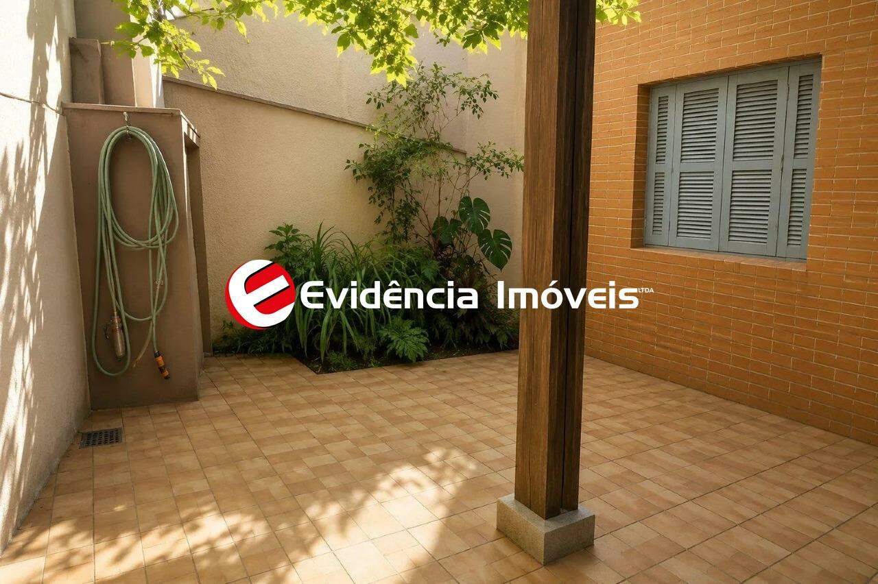 Casa à venda no Vila Alzira: 