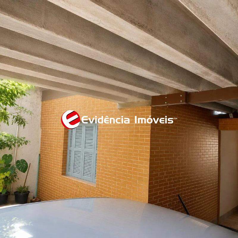 Casa à venda no Vila Alzira: 