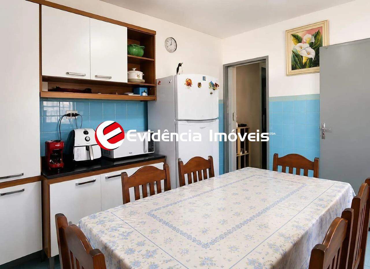 Casa à venda no Vila Alzira: 
