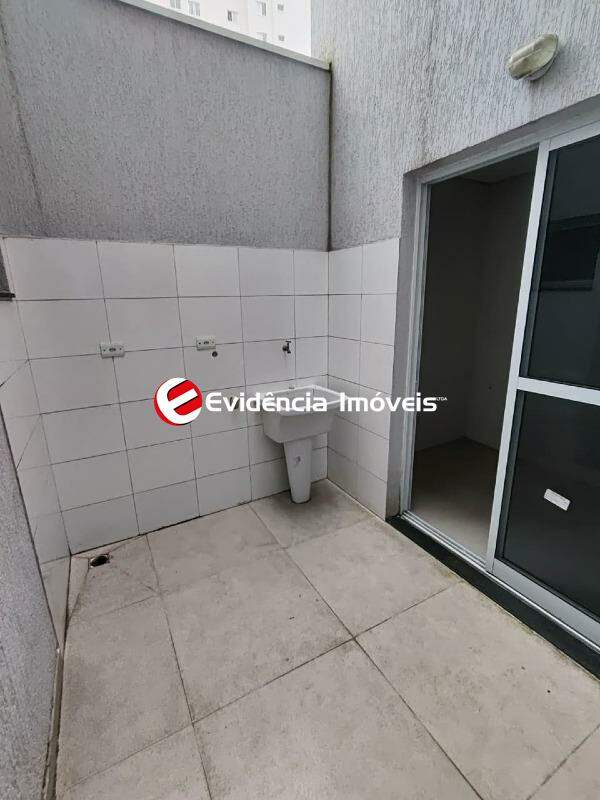 Apartamento à venda no Vila Valparaíso: área de serviço