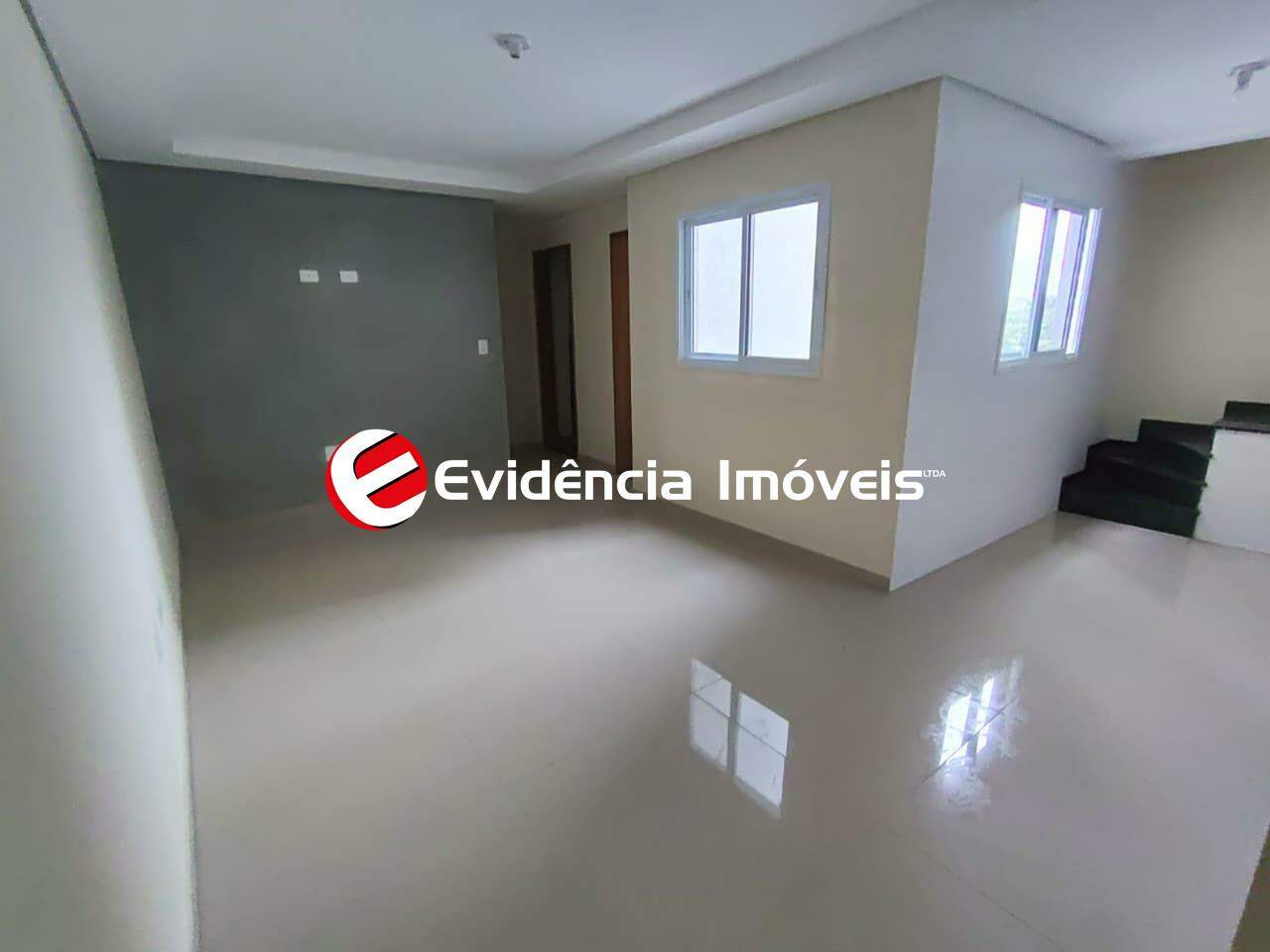 Cobertura à venda no Vila Valparaíso: sala / cozinha