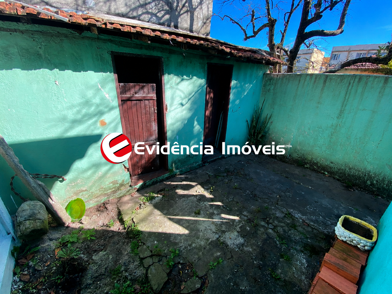 Sobrado à venda no Vila Scarpelli: 