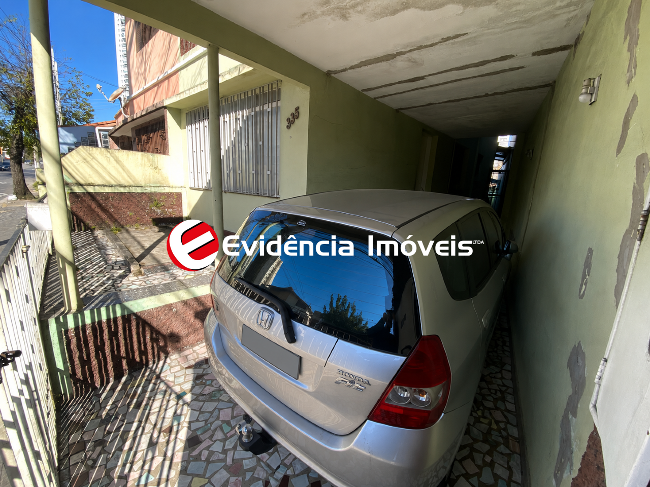 Sobrado à venda no Vila Scarpelli: 