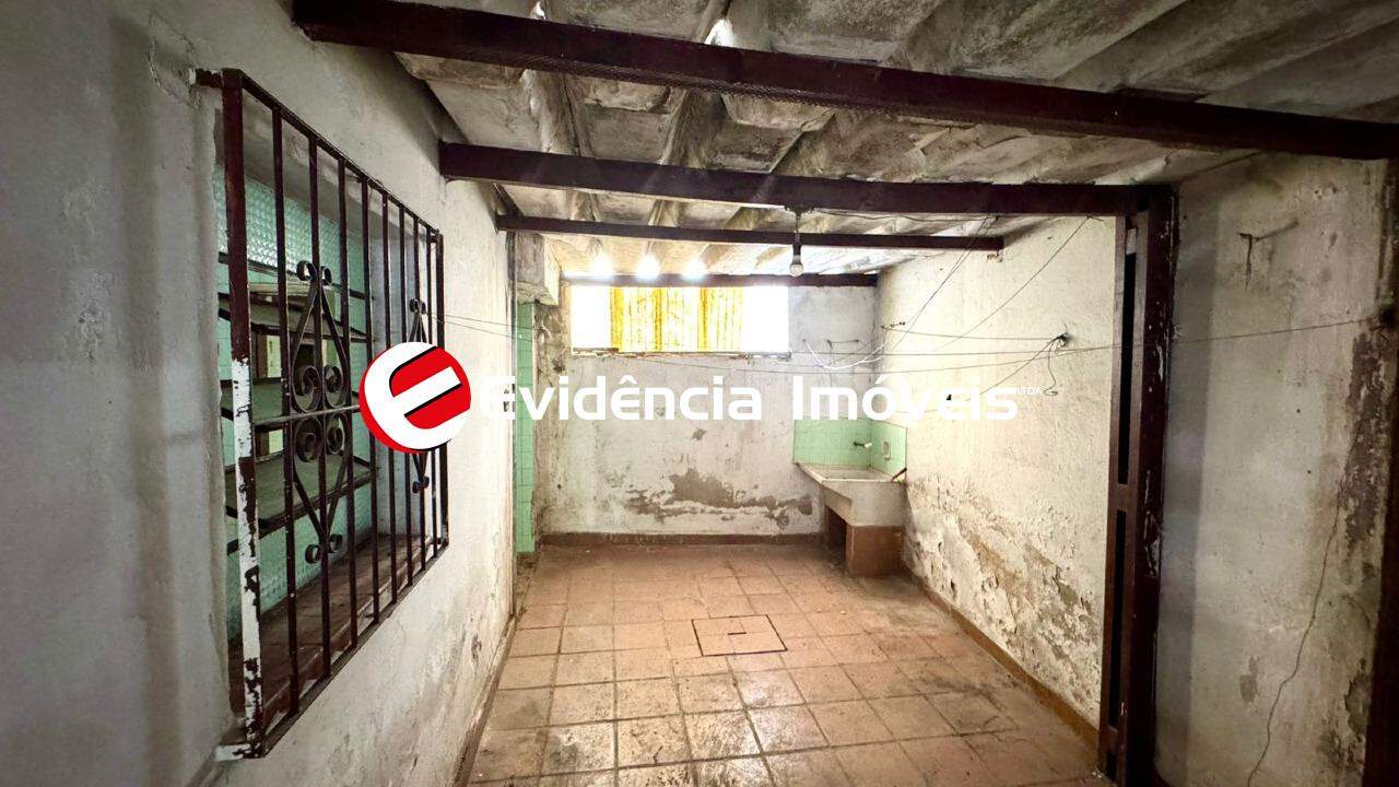 Terreno à venda no Vila Valparaíso: 