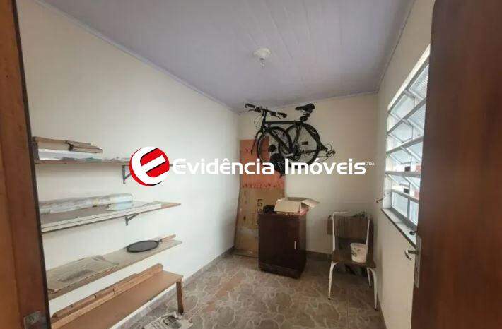 Sobrado à venda no Vila Scarpelli: 