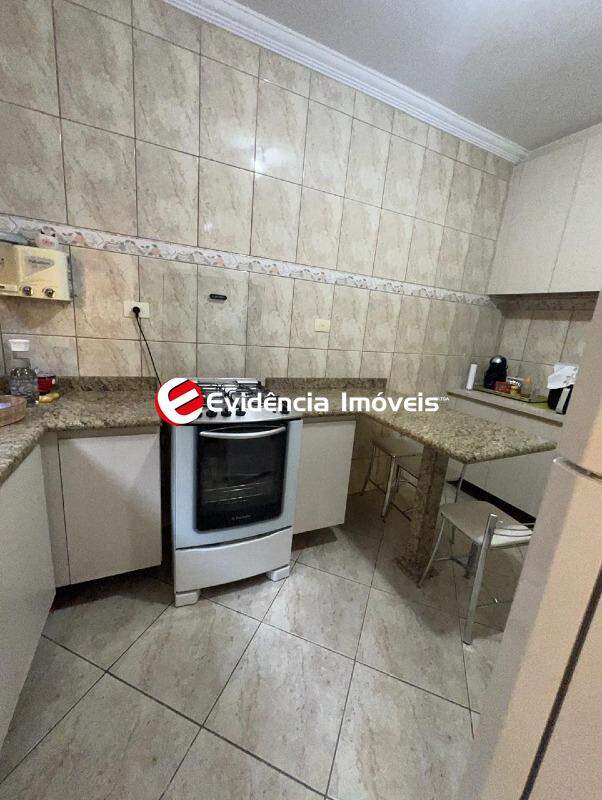 Sobrado à venda no Vila Humaitá: 